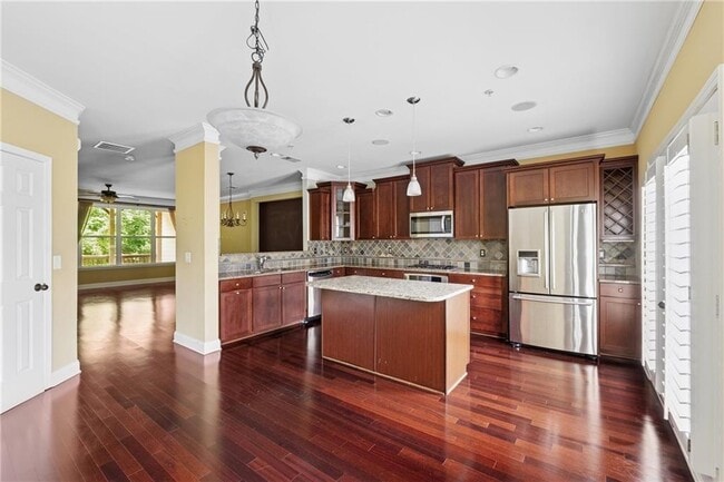 Building Photo - 6153 Indian Wood Cir