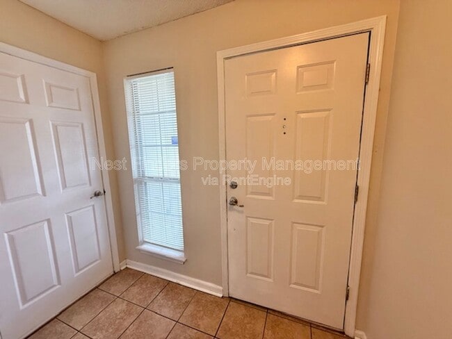 Building Photo - 2641 Sam Houston Pl