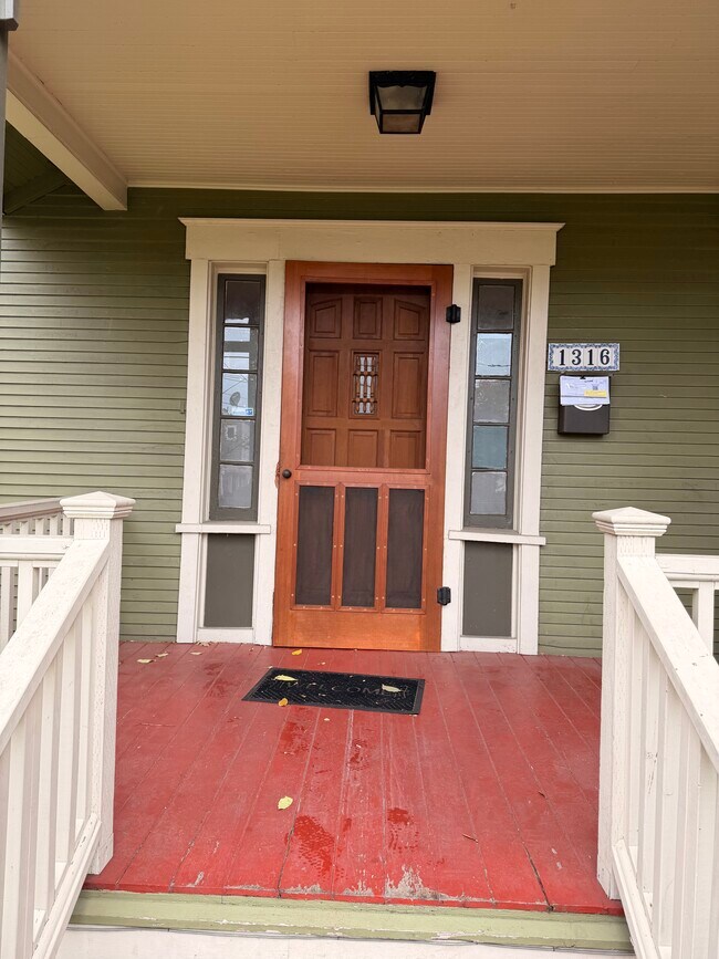 Building Photo - 1316 Northeast Killingsworth Street