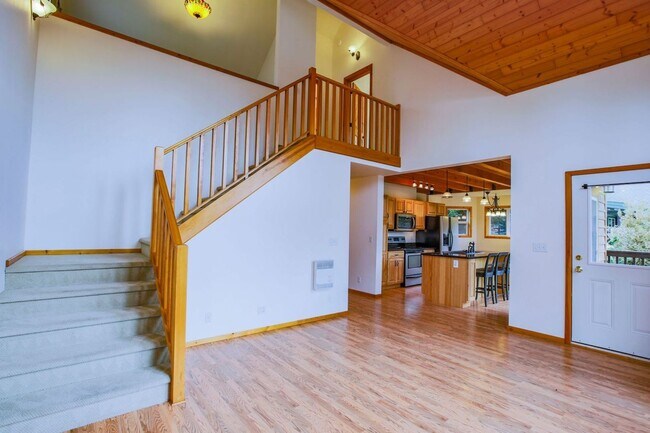 Building Photo - Lovely Home and Property Located on Honeymoon Lake!