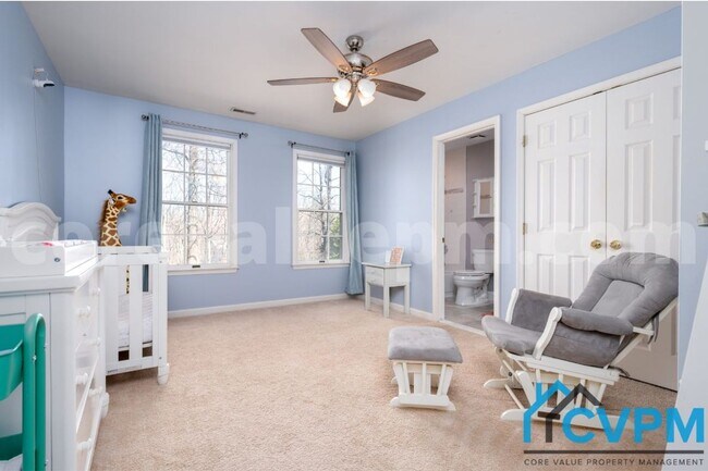 Building Photo - 1009 Howard Grove Ct