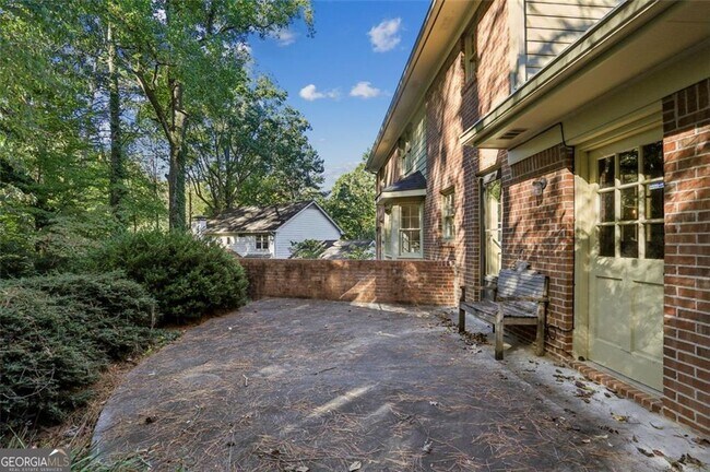 Building Photo - 5189 Hidden Branches Cir