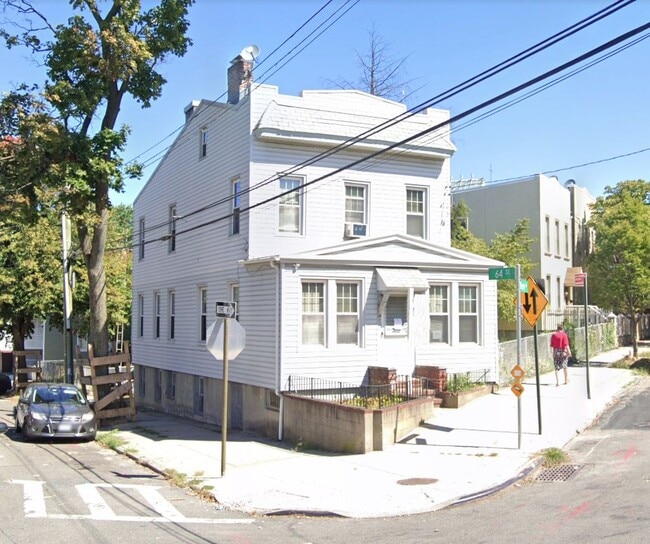 Building Photo - 64-03 Perry Ave