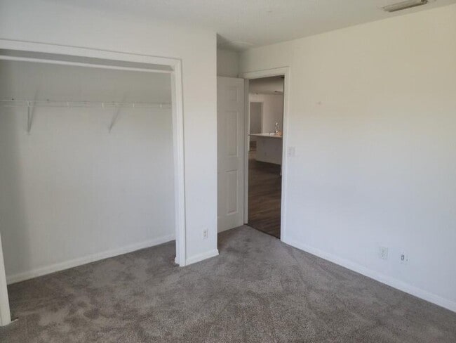 Building Photo - 4232 SW Winslow St