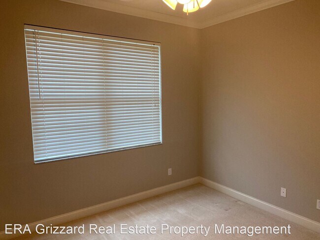 Building Photo - 3 br, 2 bath House - 5589 Freeport Dr