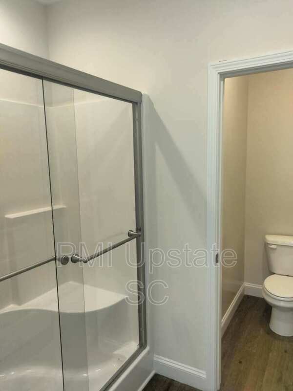 Building Photo - 567 Chantry Ln