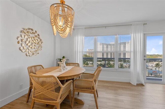 Building Photo - 3500 Galt Ocean Dr