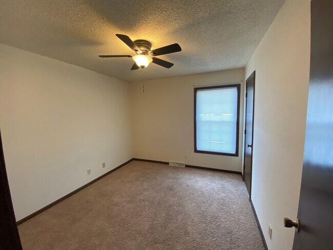 Building Photo - 1762 S El Centro Ct