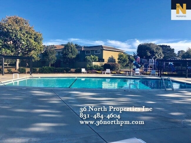 Building Photo - Remodeled 3 bed/2 bath Sunny Creekside Condo Available!