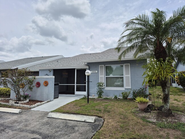 Building Photo - 4470 Lucerne Villas Ln