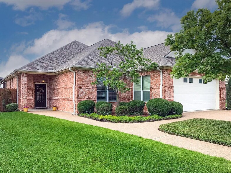 Building Photo - 1029 Windstone Dr