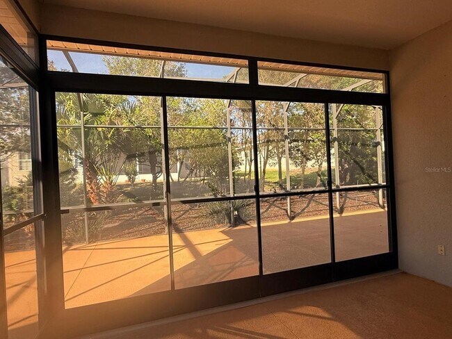 Building Photo - 5111 Ironsides Ct