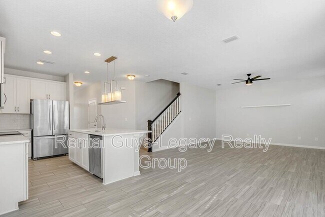 Building Photo - 14743 Rain Lily St