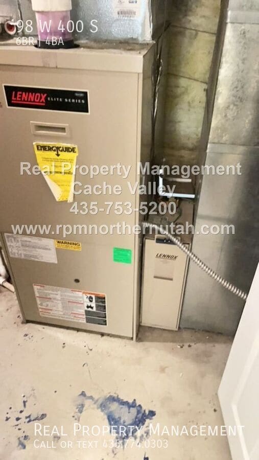 Building Photo - 98 W 400 S