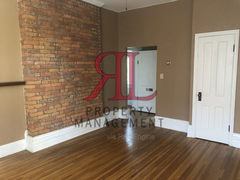 Building Photo - 80 E Whittier St