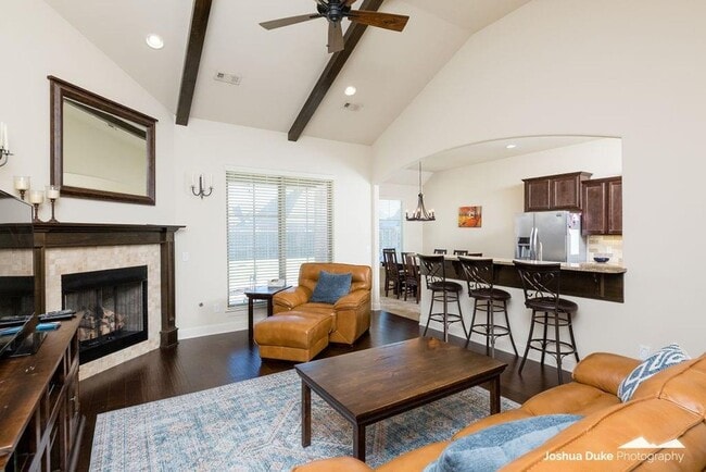 Building Photo - Stunning home in Hamptons Subdivision w/an office! Near Stonebridge Meadows GC!