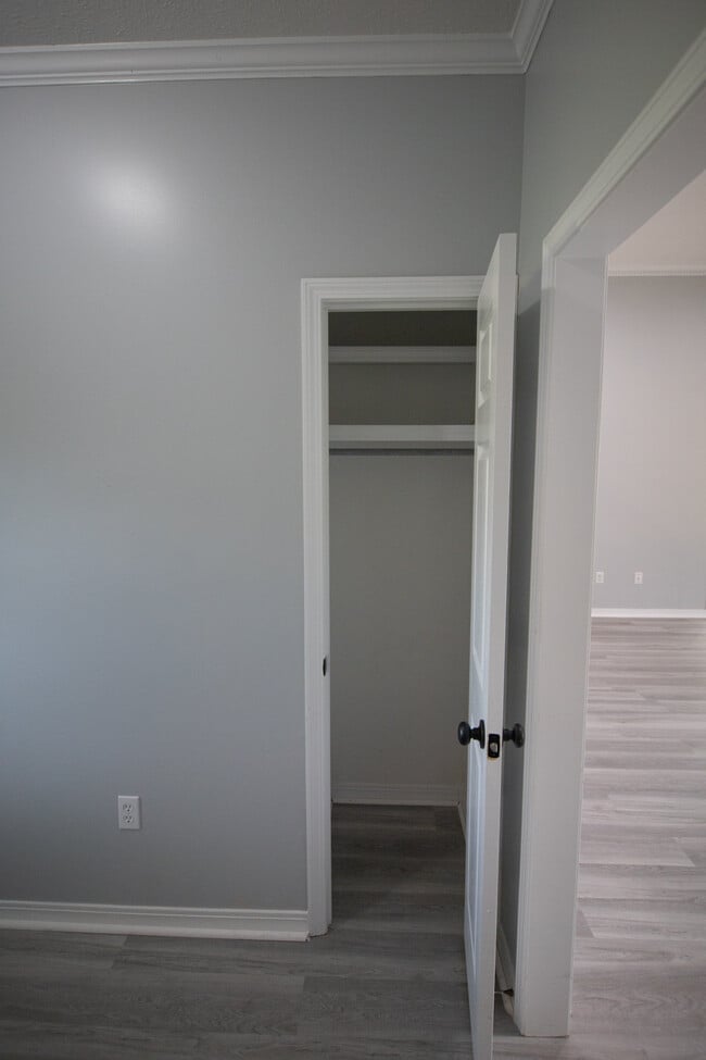 Building Photo - 106 Hanover Cove