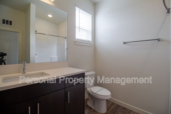 Building Photo - 1111 W Fourth Plain Blvd