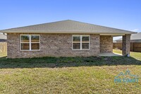 Building Photo - 15236 Cypress Way