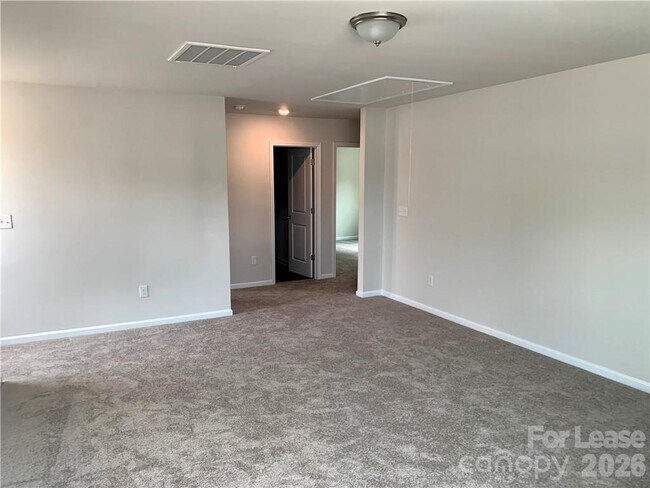 Building Photo - 3459 Melwood Dr