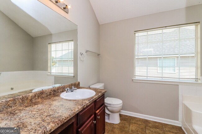 Building Photo - 7611 Apostle Rd