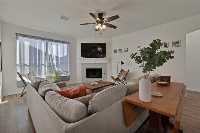 Building Photo - 1708 Kittyhawk Dr