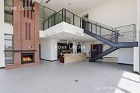Building Photo - 208 W Portland St