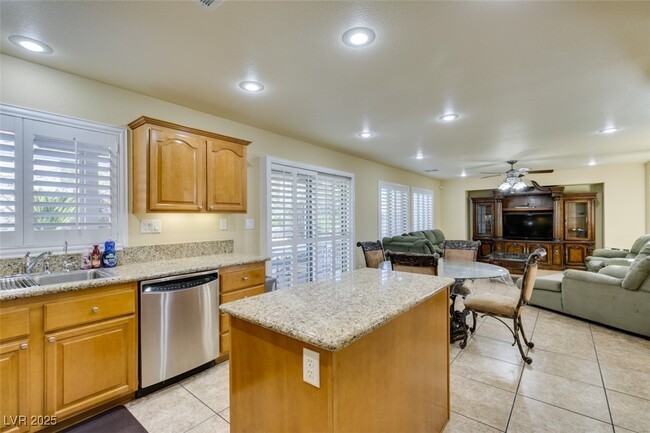 Building Photo - 5524 S Spearfish Lake Ct