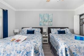 Building Photo - 2625 NE 13th Ct