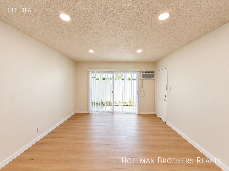 Building Photo - 5435 Sepulveda Blvd