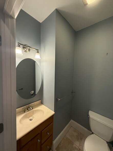 Building Photo - 29 Rosemont St