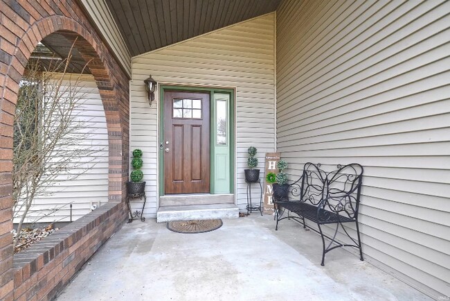 Building Photo - 11044 River Oaks Ln E