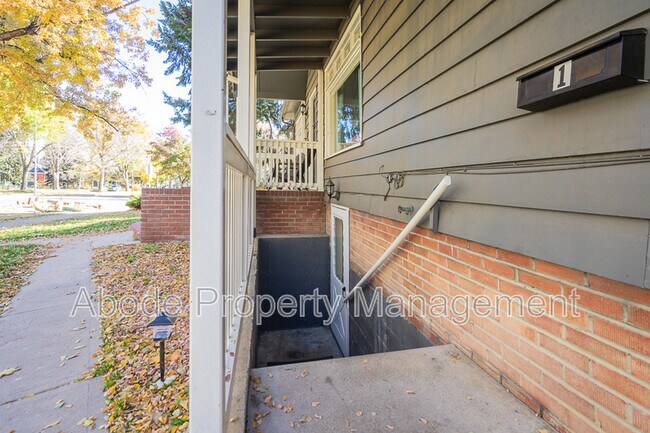 Building Photo - 501 W Mountain Ave