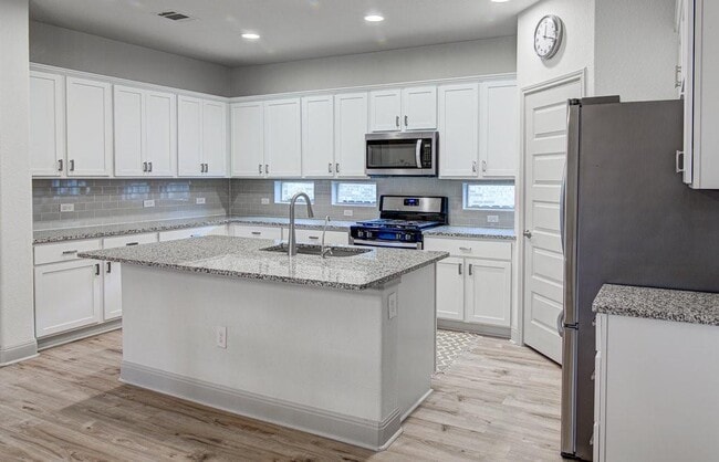 Building Photo - 16800 Marcello Dr