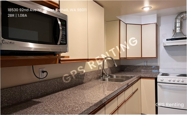 Building Photo - 18530 92nd Ave