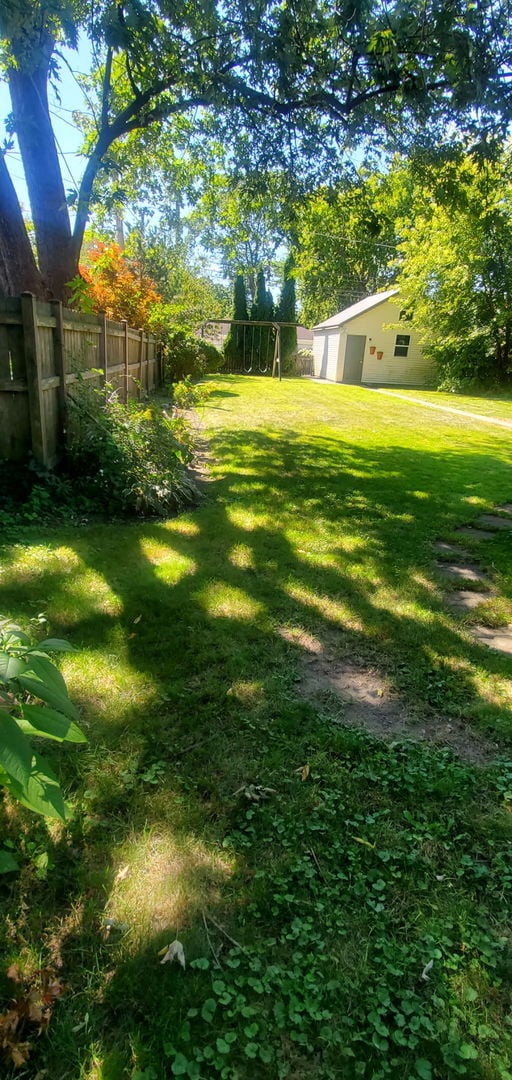 Building Photo - 1806 Colfax St