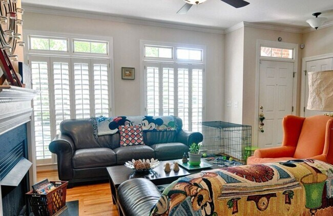 Building Photo - Southern Village Townhome available in Jun...