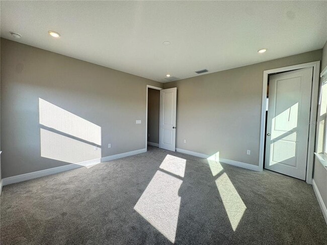 Building Photo - 16848 Hamlin Vis Aly