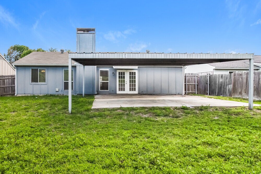 Building Photo - 1517 Caplin Dr