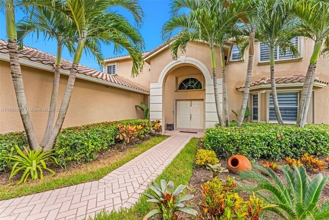 Building Photo - 420 Montclaire Dr