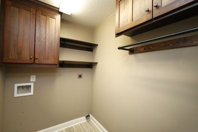 Building Photo - 4015 Cane Mill Cir