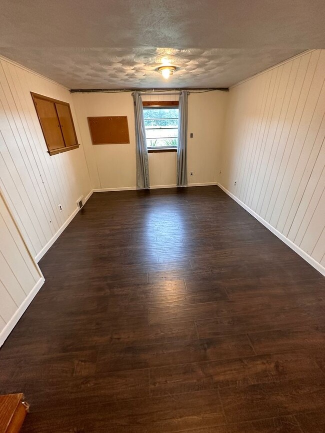 Building Photo - 3 bedroom 1.5 bath Lower Allen Township