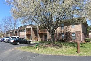 Building Photo - Salem Crest Apartment Homes