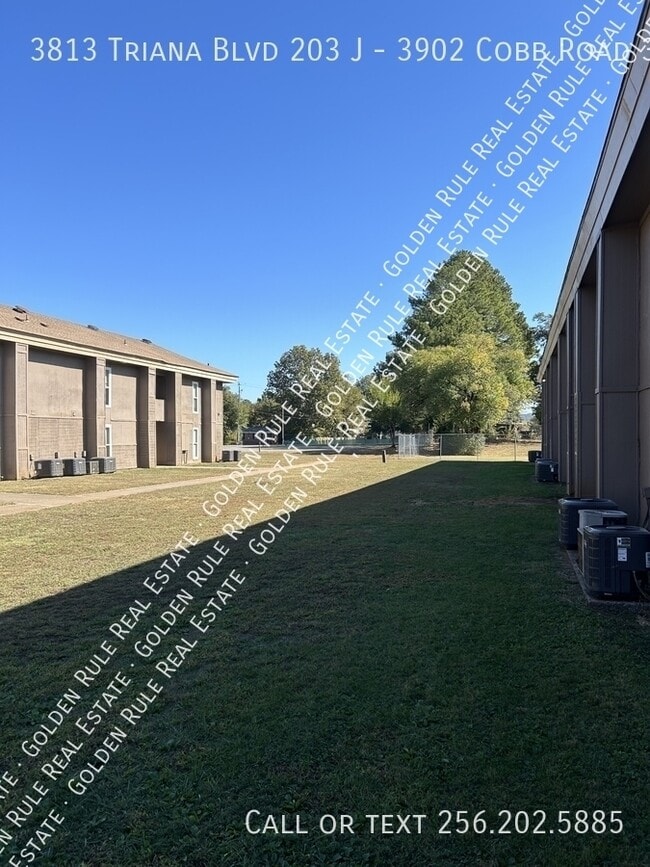 Building Photo - 3813 SW Triana Blvd