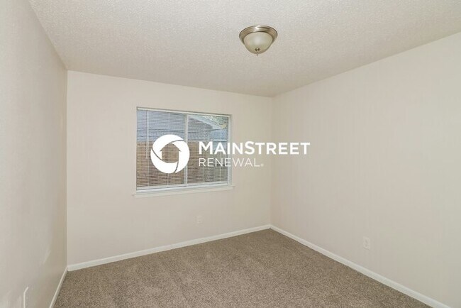 Building Photo - 4 Bedroom Pet-Friendly Home in Humble, TX with Main Street Renewal