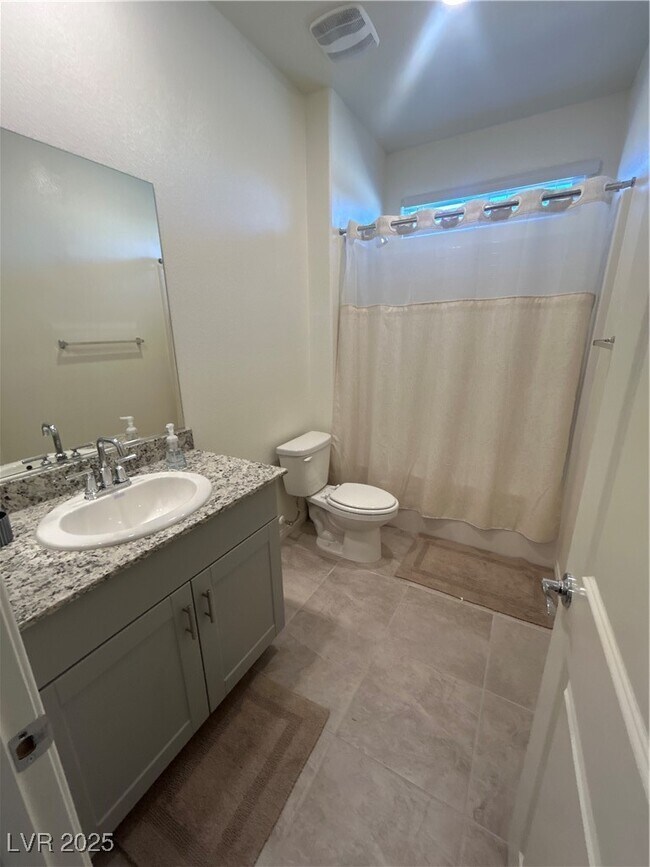 Building Photo - 213 Late Harvest Ave