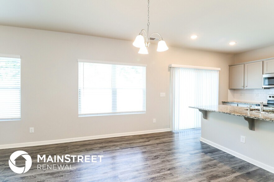 Building Photo - 13030 Joclaire Ct