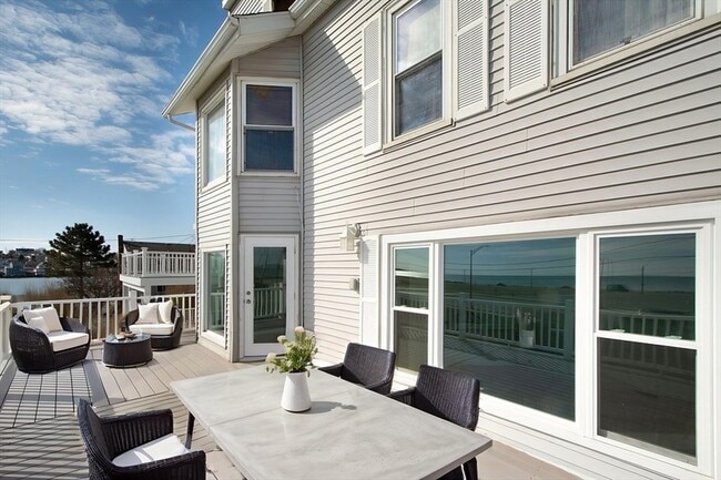 Building Photo - 7 Whitehead Ave