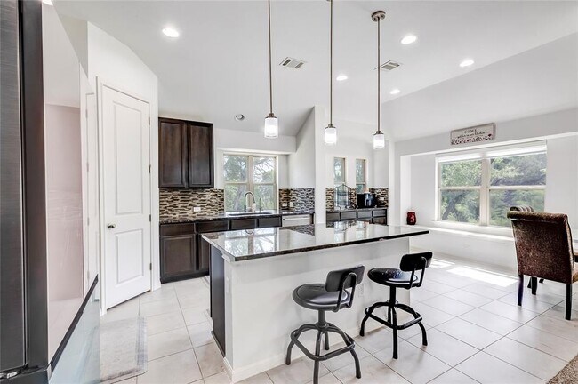Building Photo - 728 Marbella Vista Way