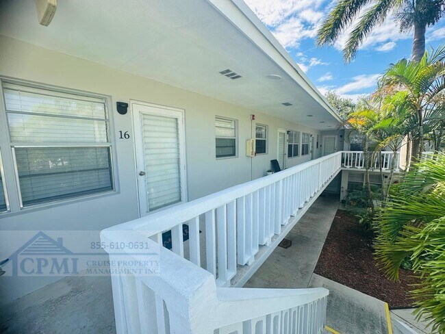 Interior Photo - 225 Ocean Breeze Lake Worth, FL 33460
